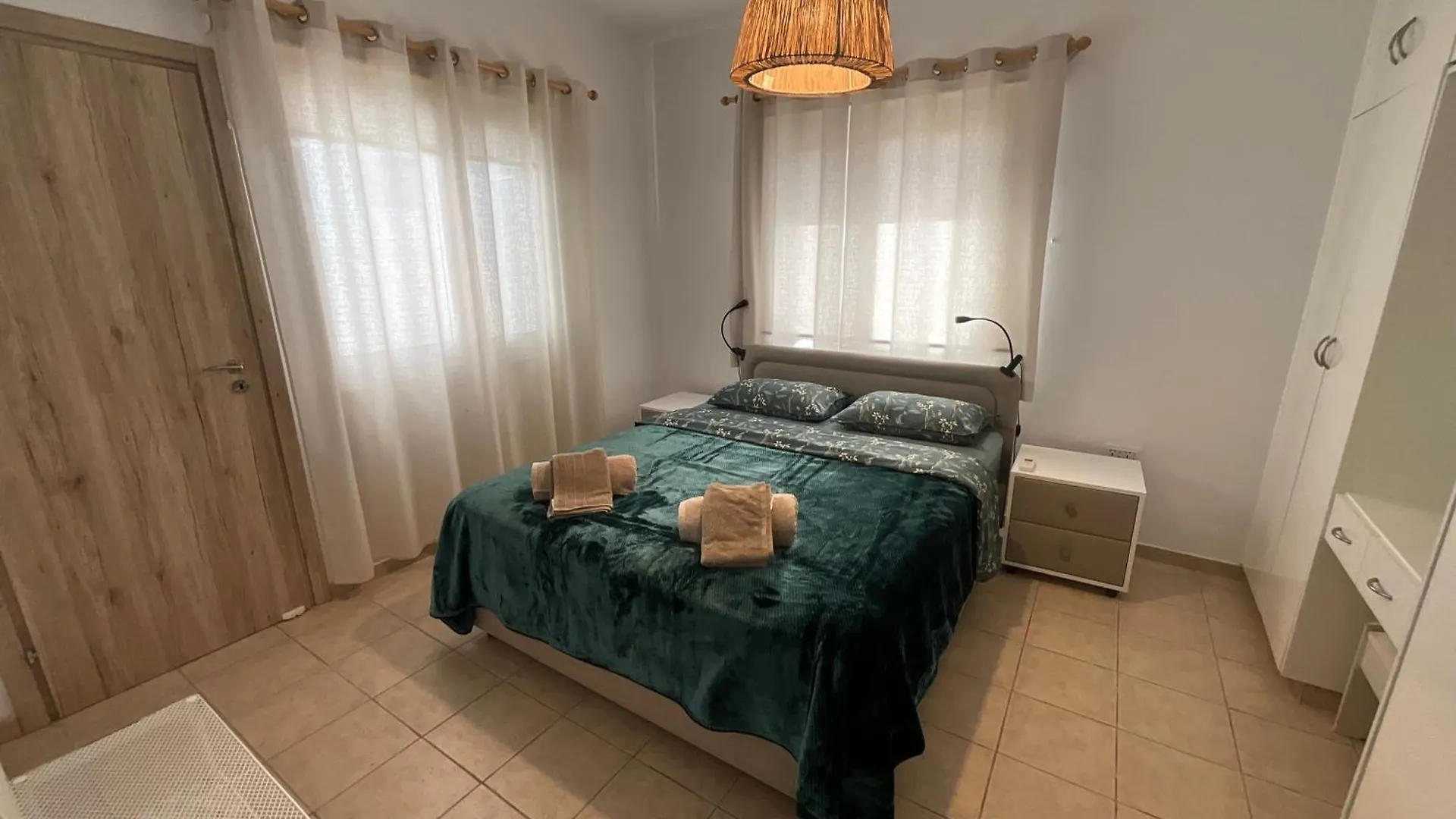 Villa Gracia Ayía Nápa 0*,